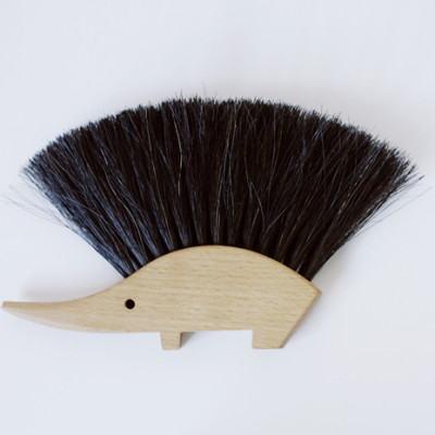 Table Brush-Hedgehog
