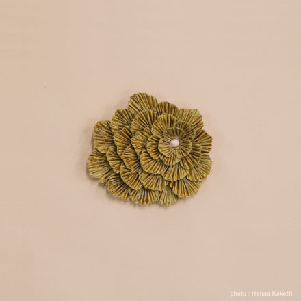 Ceramic Flowers - Kultapiisku