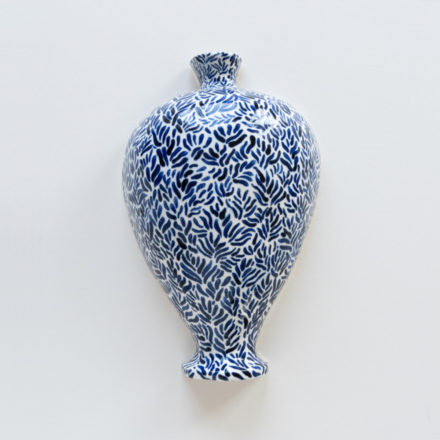 Hiljaiselo - Vase with blue pattern